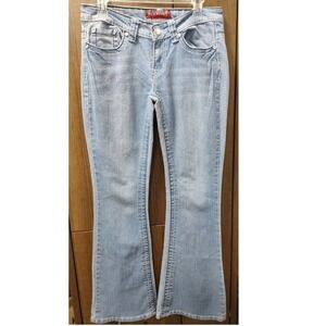RED RIVET Women's‎ 9 Light Wash Flare Jeans Embellished Pockets Stretch Denim